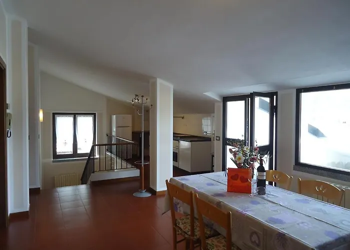 Casa Vittoria V2 * Crone
