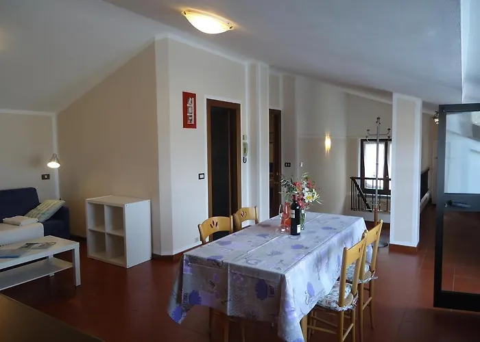 Casa Vittoria V2 * Crone